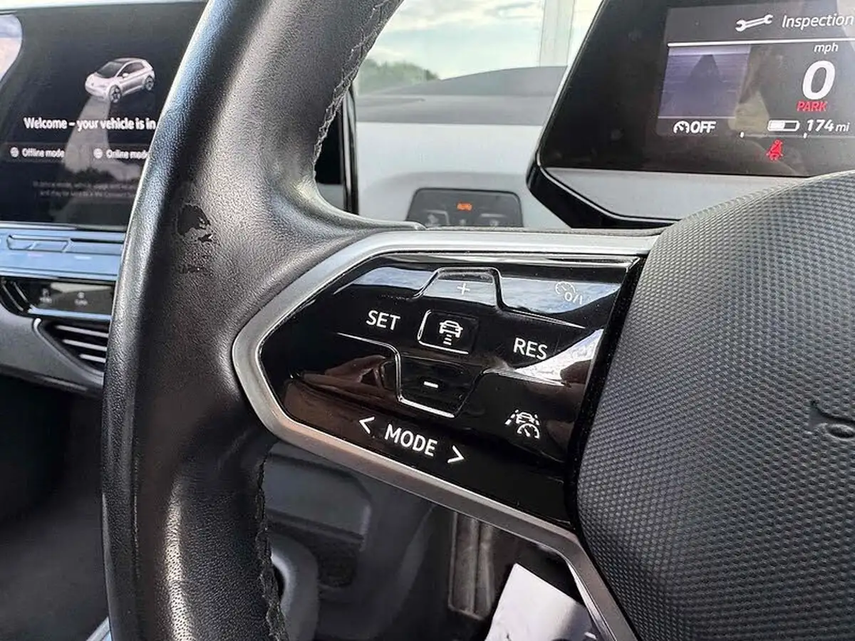 2021-volkswagen-id3-e-tour-big-29