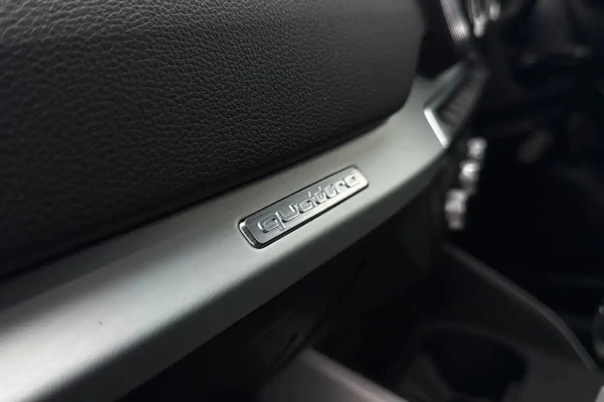 2022-audi-q2-20-35-tdi-s-line-big-44