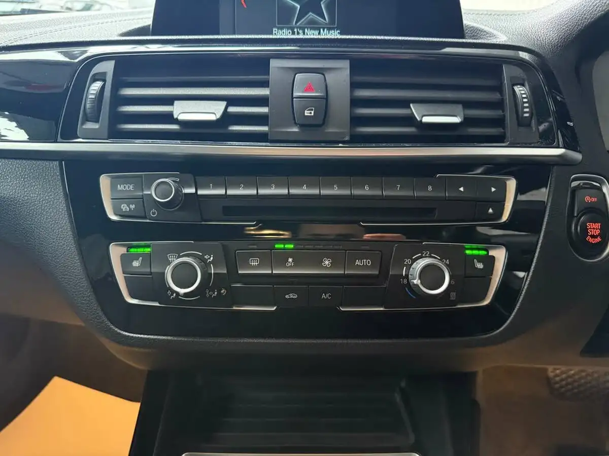2019-bmw-1-series-20td-118d-m-sport-shadow-edition-5d-auto-big-29