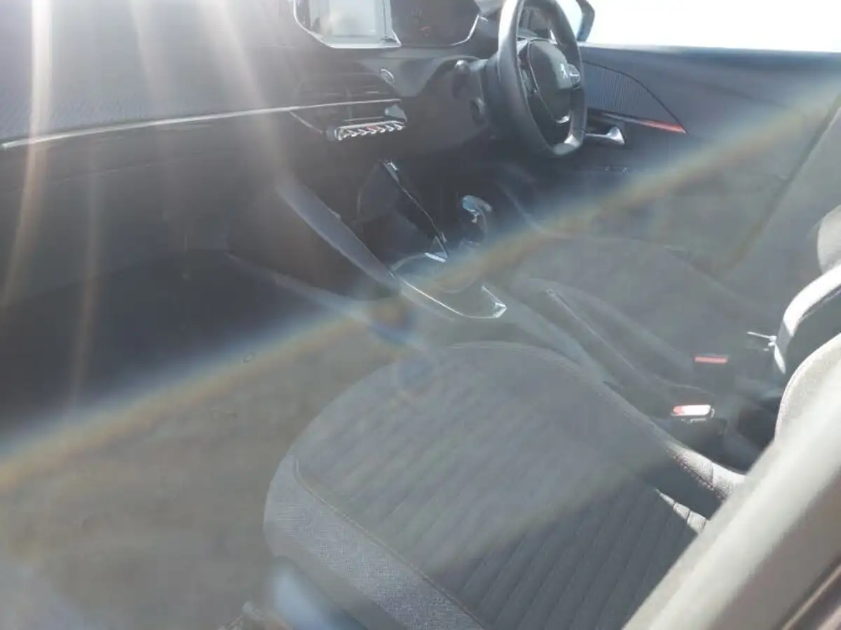 2022-peugeot-208-12-puretech-active-premium-75bhp-big-4