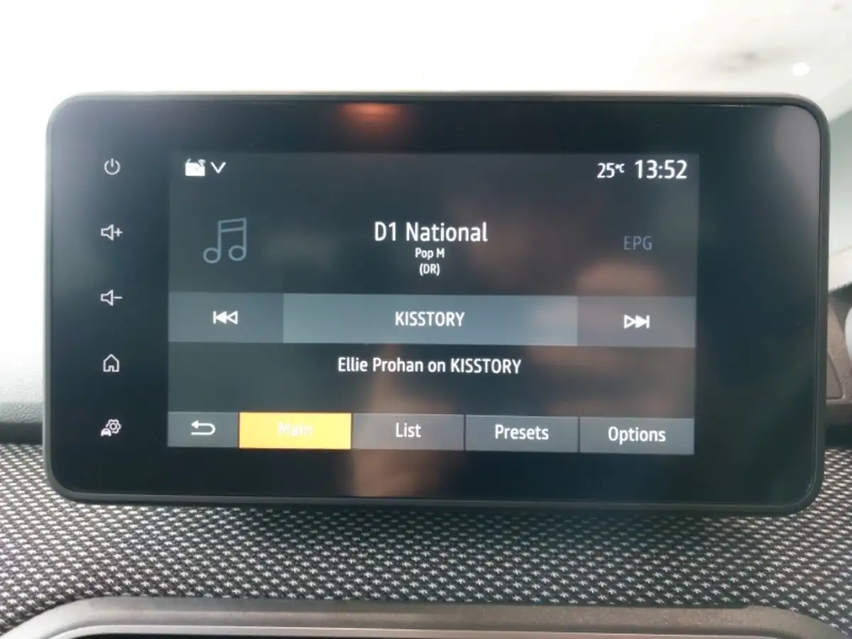 2023-mg-hs-15t-gdi-trophy-258ps-plug-in-hybrid-auto-big-17