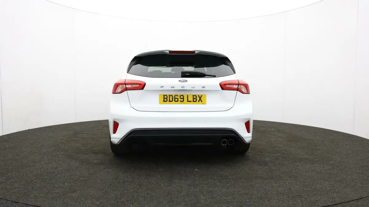 2019-ford-focus-10t-st-line-x-hatchback-big-54