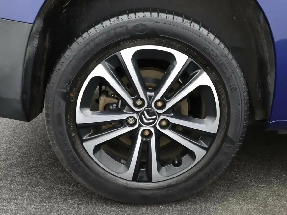 2019-citroen-berlingo-15bluehdi-flair-m-size-130ps-eat8-big-6