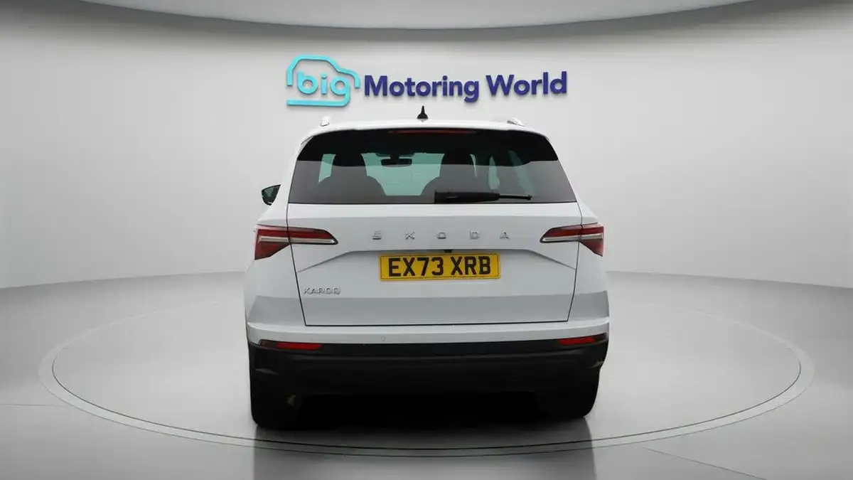 2023-skoda-karoq-15-tsi-se-l-dsg-big-6