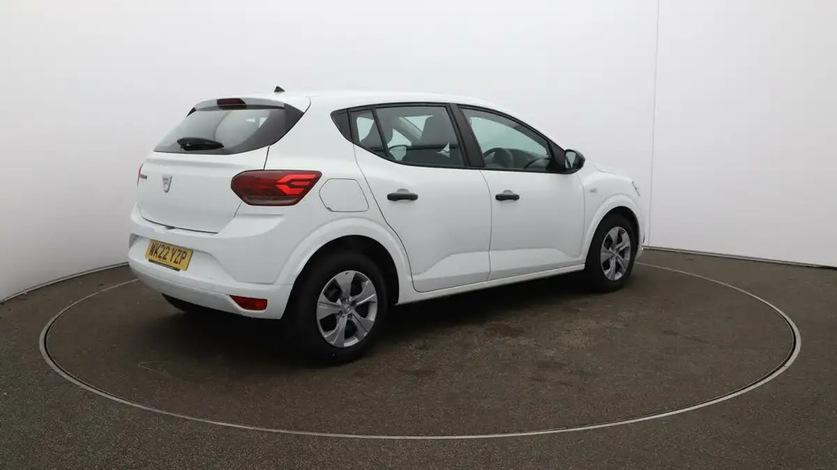 2022-dacia-sandero-10-sce-essential-big-47
