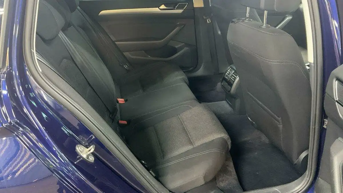 2018-volkswagen-passat-16tdi-se-business-estate-5d-dsg-big-5