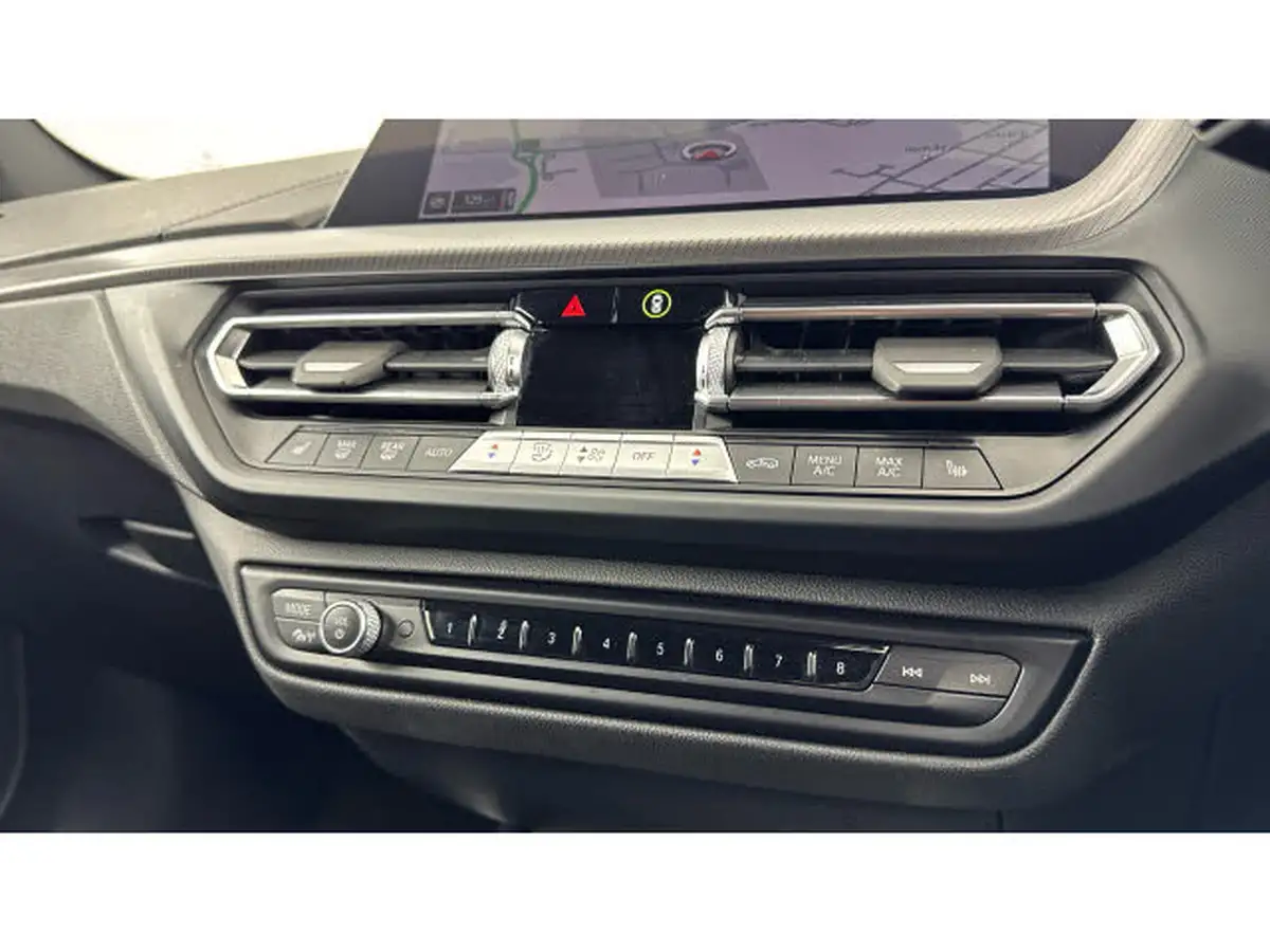 2023-bmw-1-series-15-118i-m-sport-lcp-dct-big-32