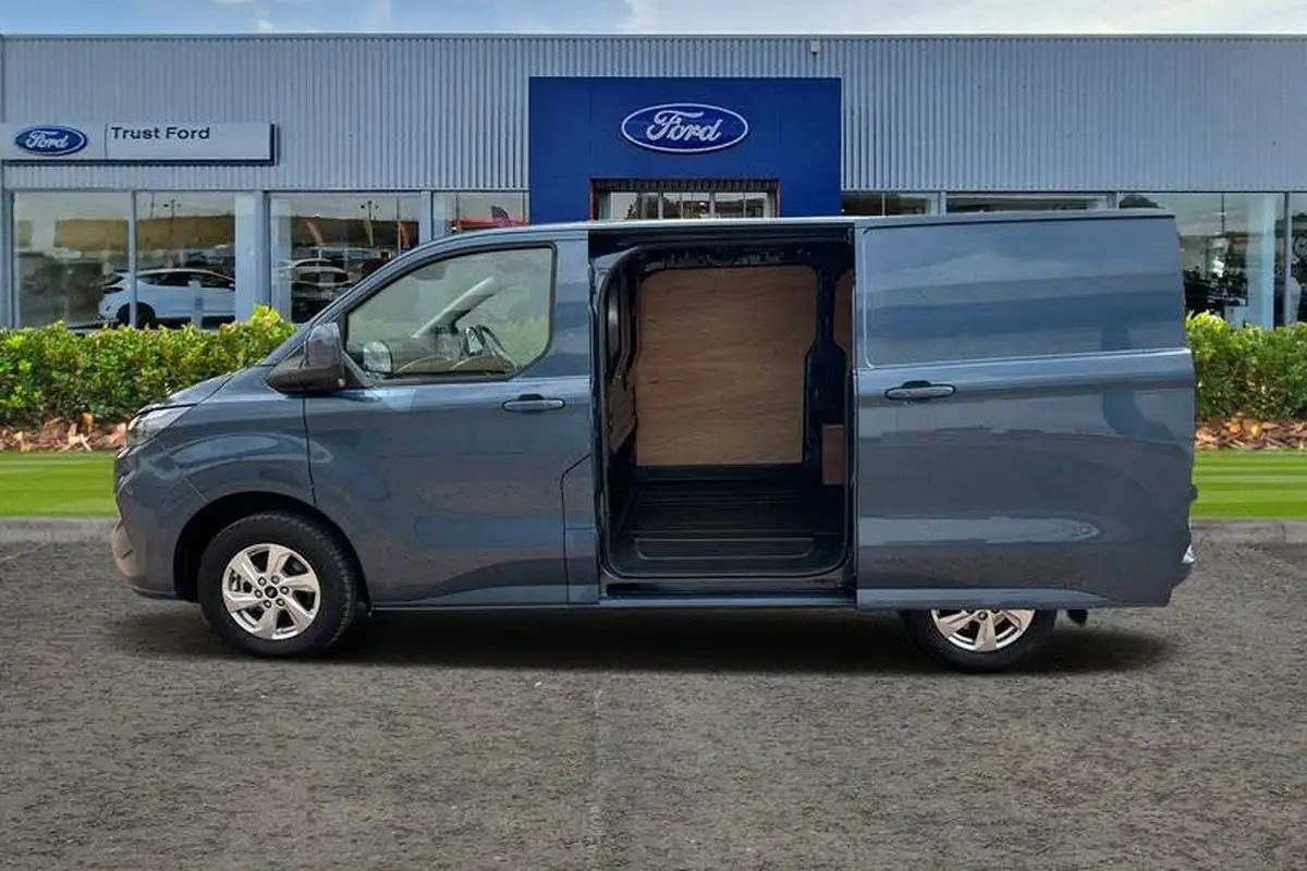 2023-ford-transit-custom-20tdci-300-l1h1-limited-136pseu6e-panel-van-1996cc-big-4