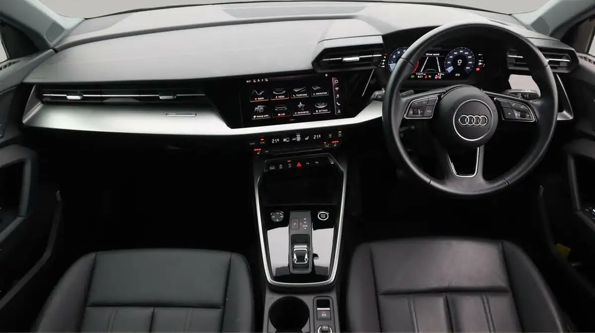 2021-audi-a3-15-35-tfsi-sportback-5d-s-tronic-big-13