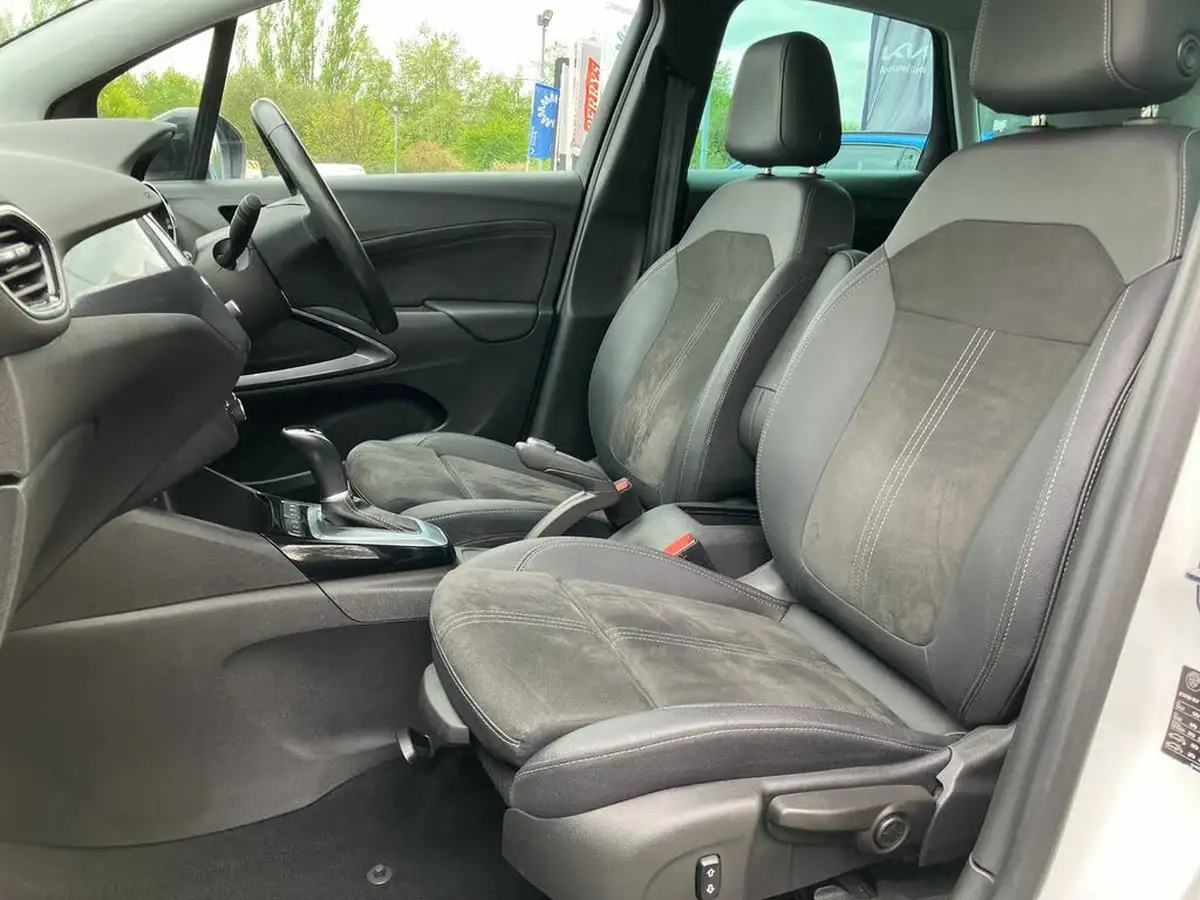 2022-vauxhall-crossland-12-ultimate-130ps-auto-big-27