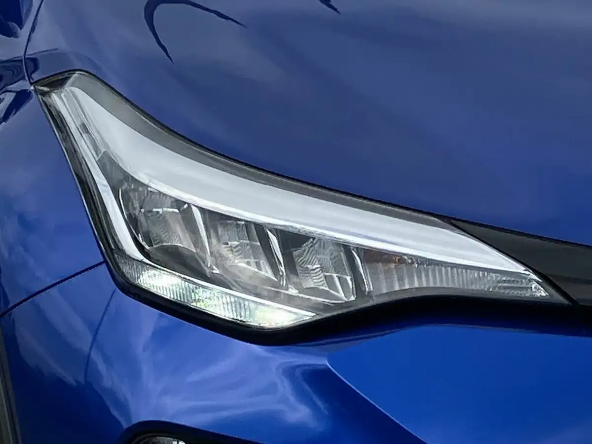 2020-toyota-c-hr-18-vvt-i-icon-parking-pack-big-14