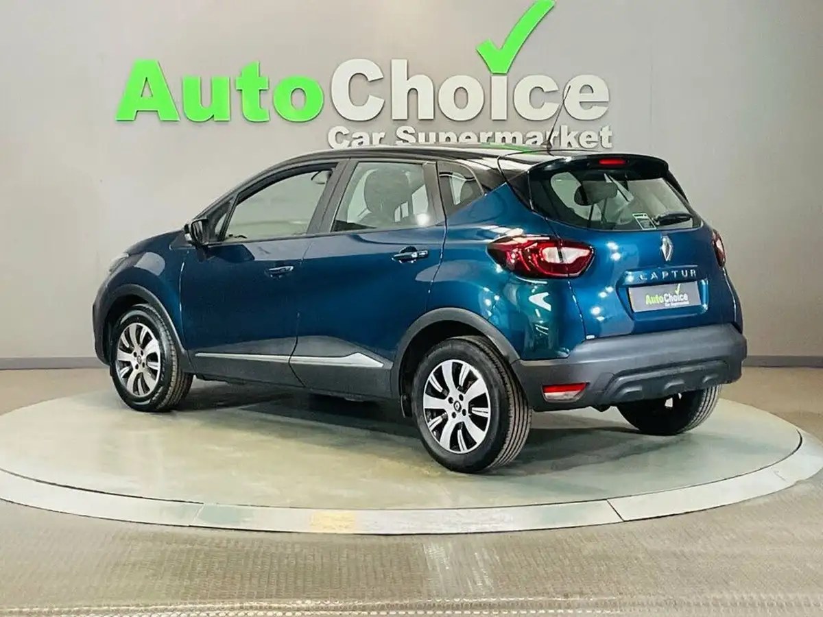 2019-renault-captur-09-tce-play-big-4