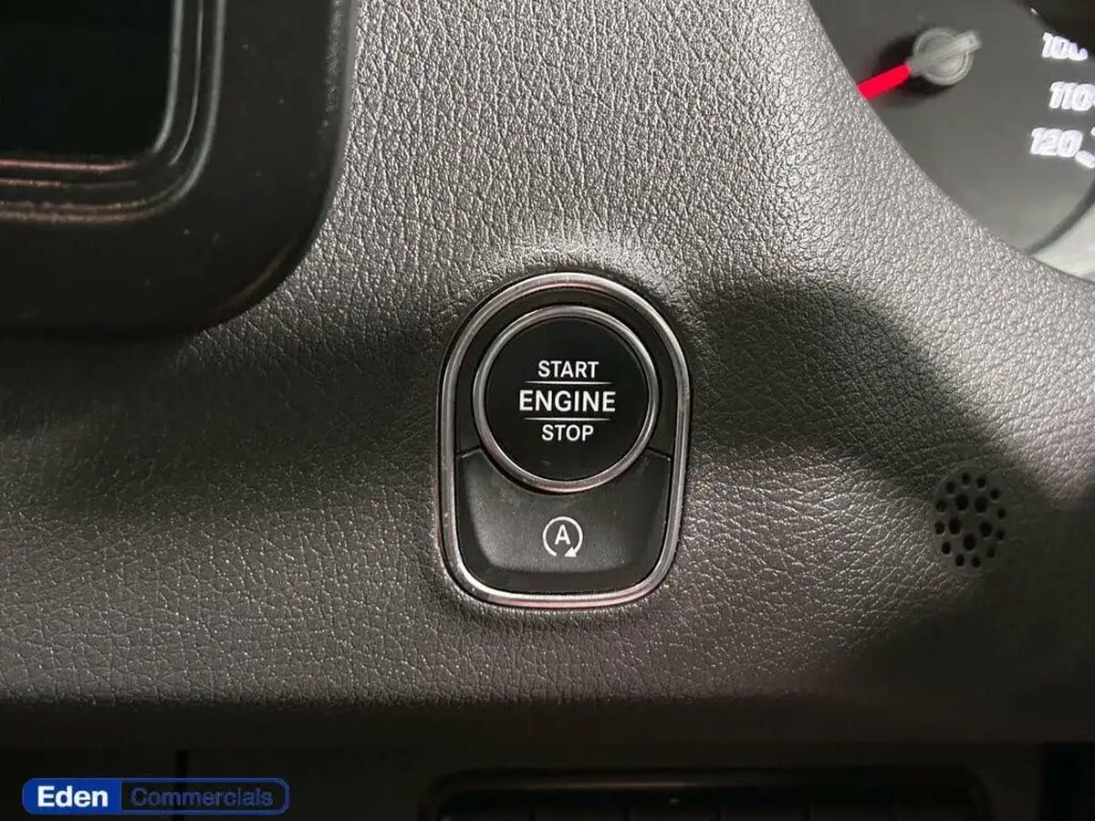 2021-mercedes-benz-sprinter-21cdi-314-l2h1-premium-big-14