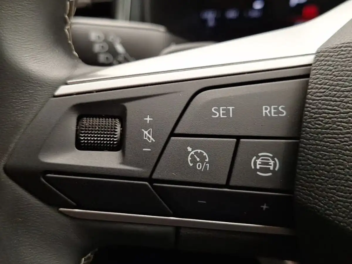 2024-seat-ateca-15-ecotsi-se-technology-dsg-big-16