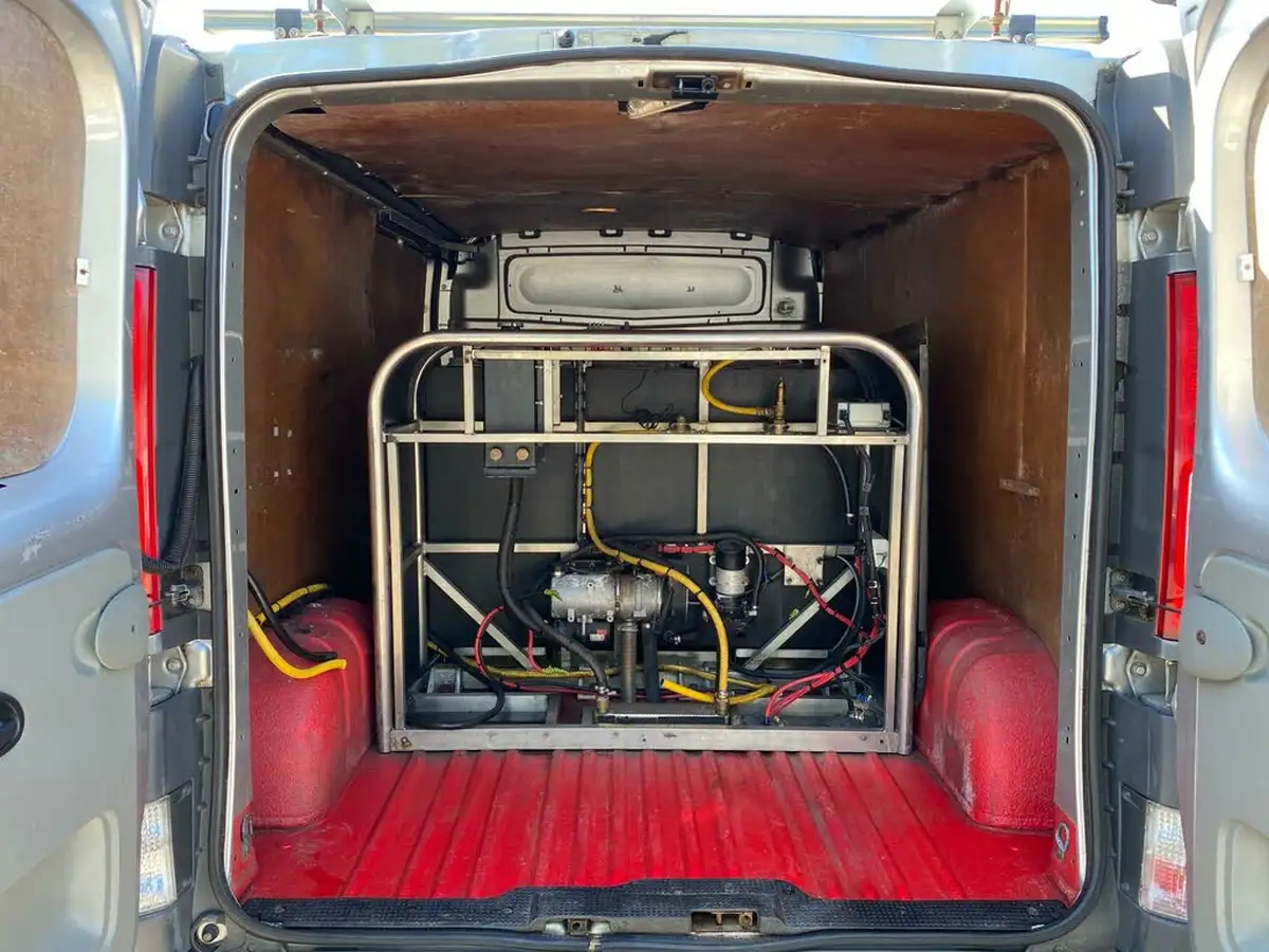 2010-renault-trafic-20td-ll29dci-115-20dci-ll29-phase-3-sat-nav-panel-van-big-7