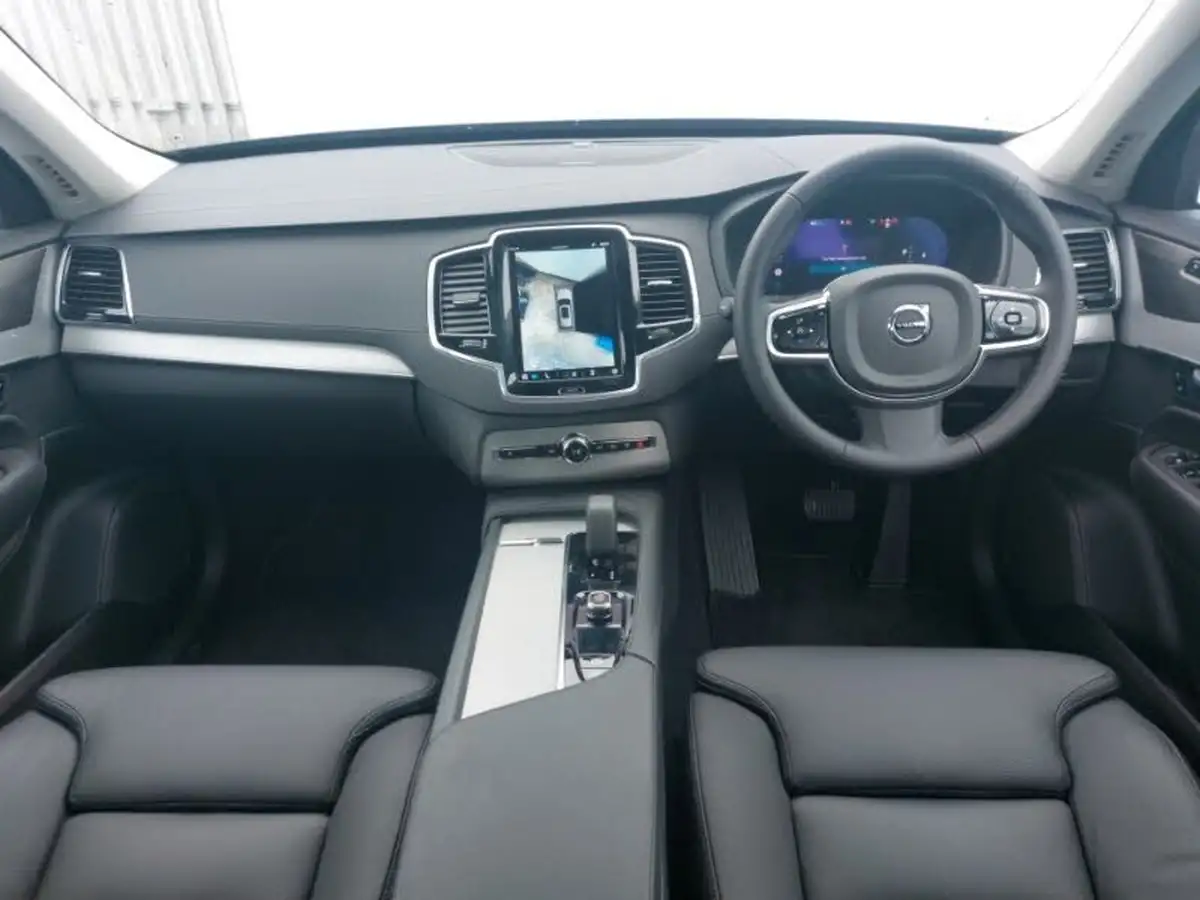 2024-volvo-xc90-20-b5-r-design-big-2