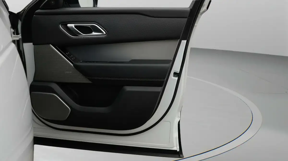 2021-land-rover-range-rover-velar-20-d180-r-dynamic-se-big-14