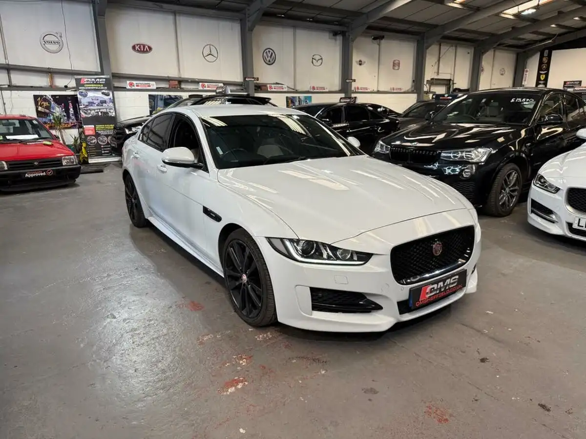 2016-jaguar-xe-20d-r-sport-180ps-auto-big-6