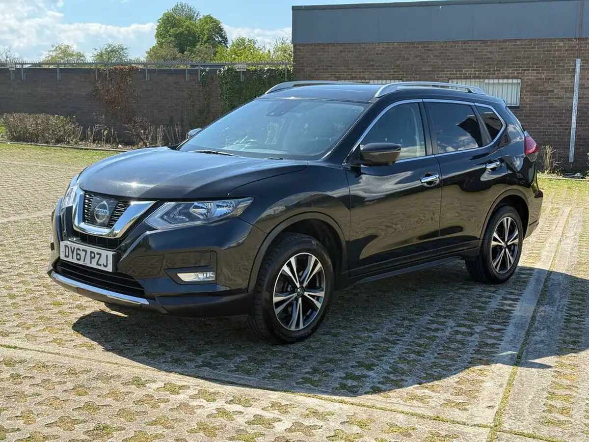 2017-nissan-x-trail-16dci-n-connecta-big-0