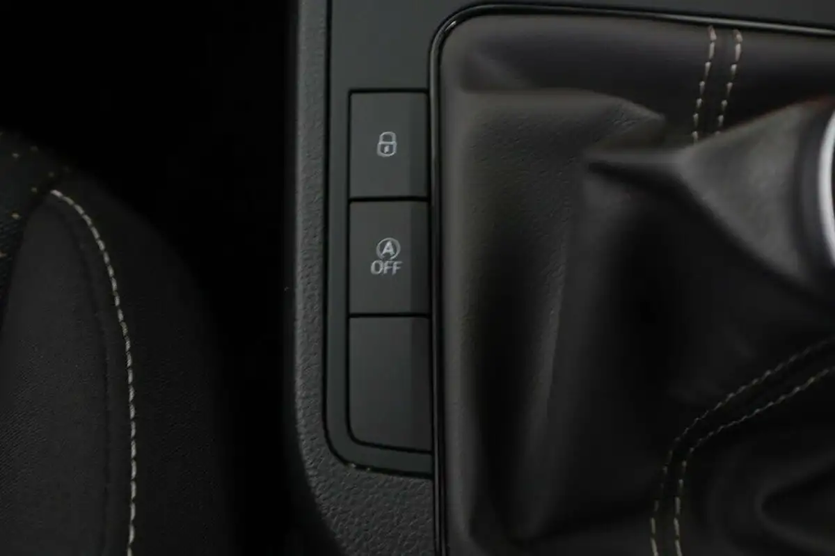2022-seat-ibiza-10-mpi-se-big-23
