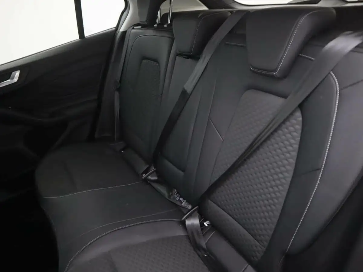 2021-ford-focus-10t-titanium-x-edition-125ps-hatchback-big-12