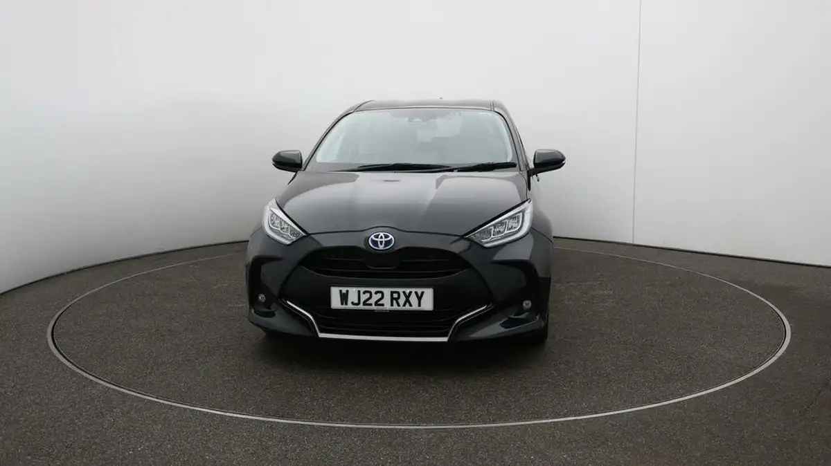 2022-toyota-yaris-15-vvt-i-excel-big-38