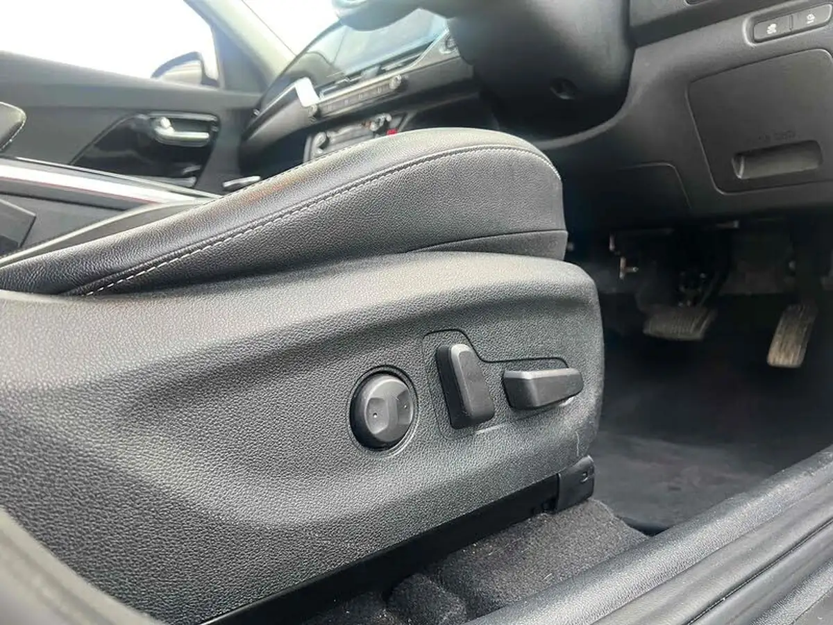 2020-kia-e-niro-ev-4-big-29