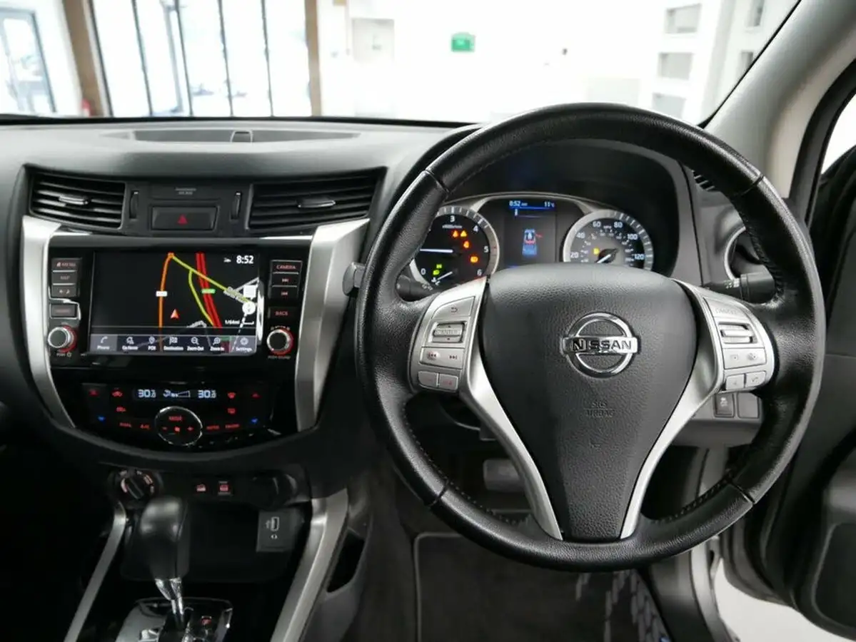 2021-nissan-navara-23dci-tt-n-guard-8-navileathersunroof-auto-big-14