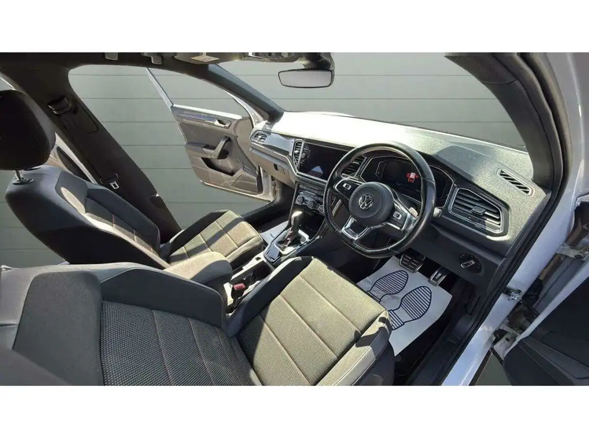 2020-volkswagen-t-roc-15-tsi-sel-dsg-big-21