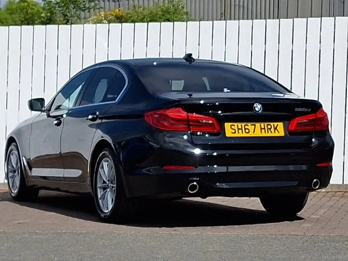 2017-bmw-5-series-20td-520d-se-190bhp-ss-saloon-4d-big-1