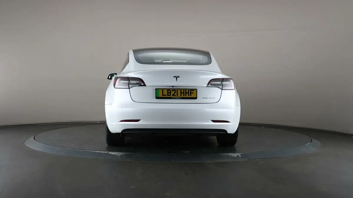 2021-tesla-model-3-e-long-range-4x4-big-34