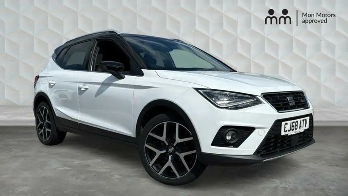 2019-seat-arona-10-tsi-fr-sport-ss-big-0