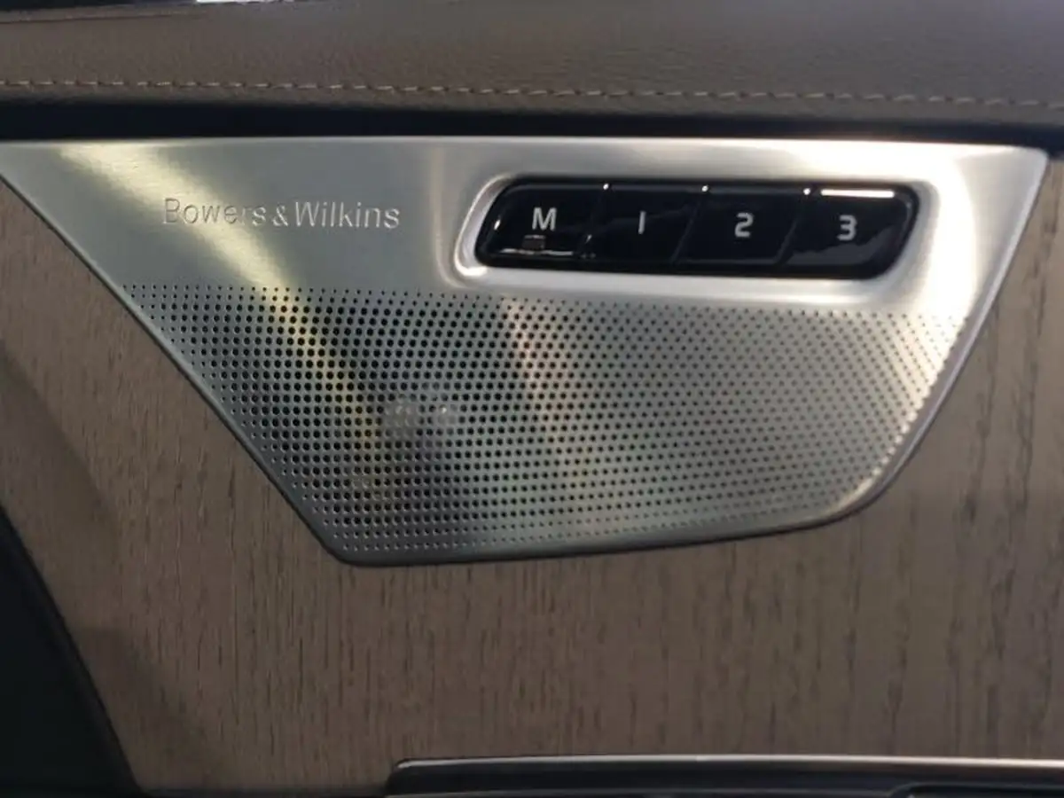 2024-volvo-xc90-20-b6-ultimate-big-17