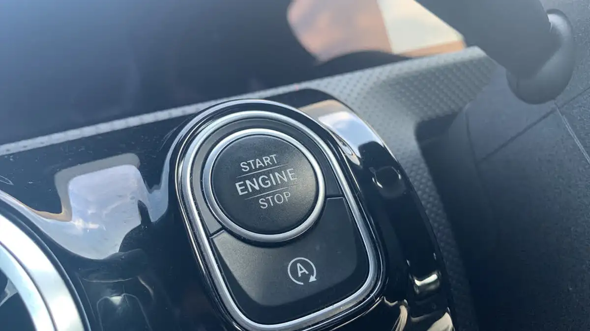 2019-mercedes-benz-cla-13-cla-200-amg-line-coupe-4d-7g-dct-big-39