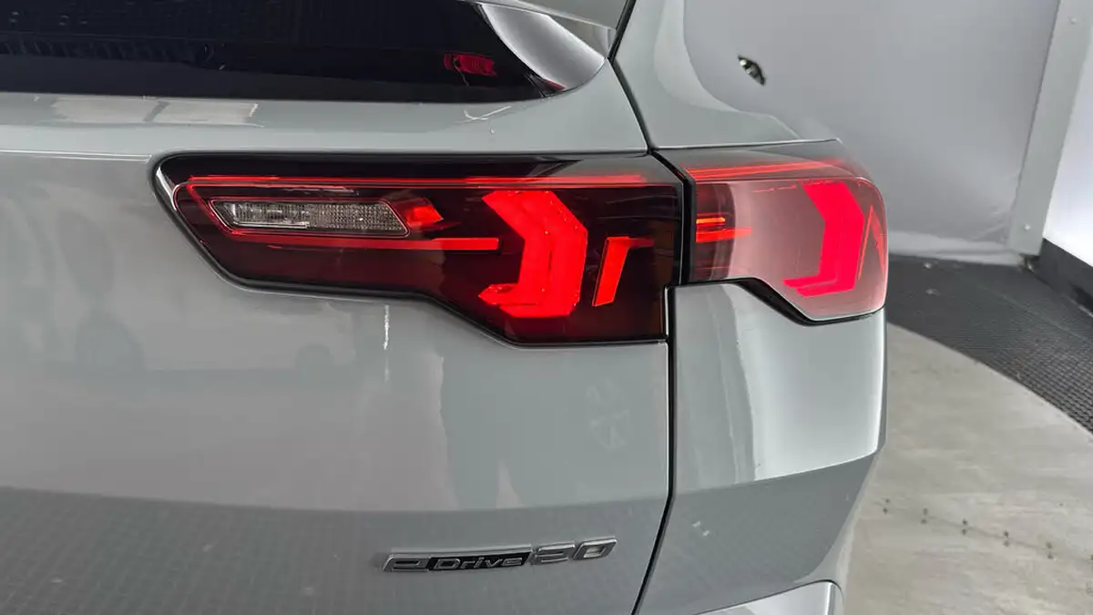2024-bmw-ix2-e-edrive20-m-sport-tech-plus-pack-big-28