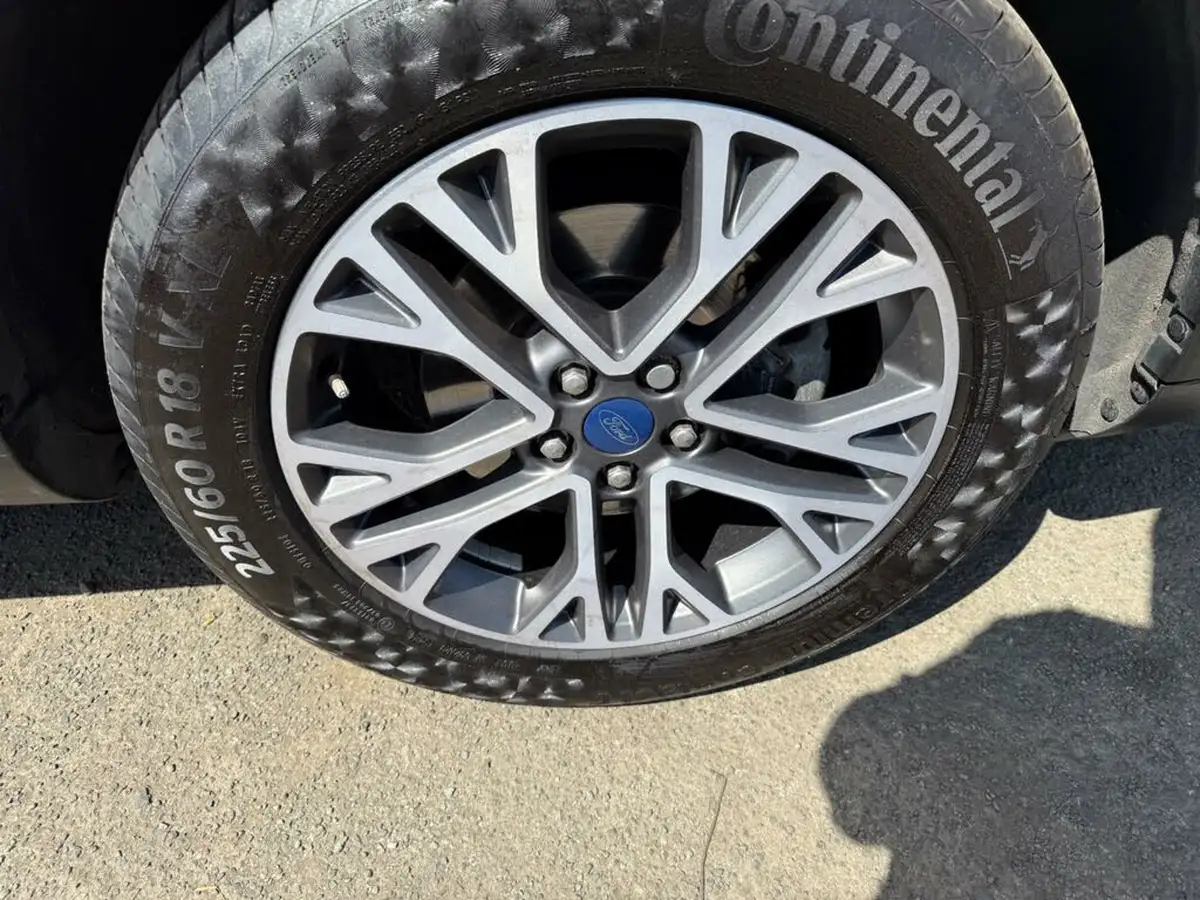2022-ford-kuga-big-63
