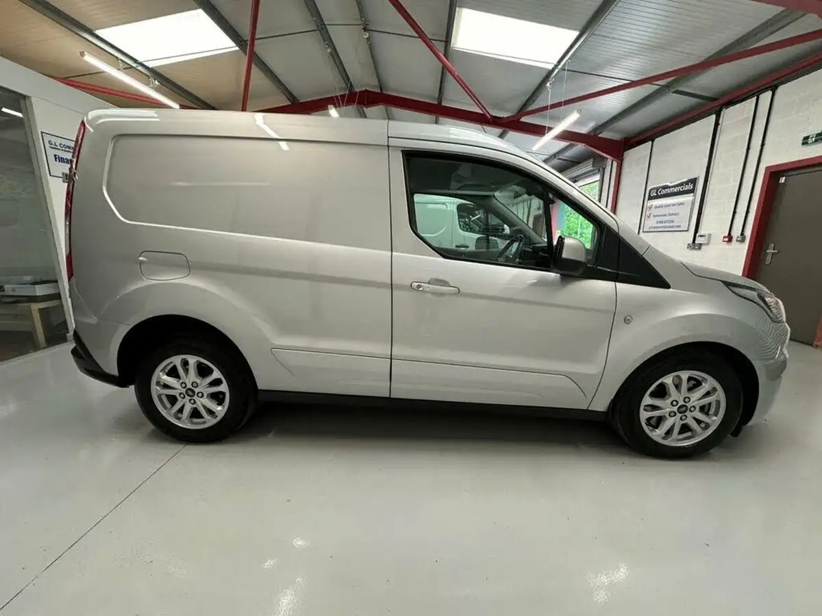 2023-ford-transit-connect-big-8