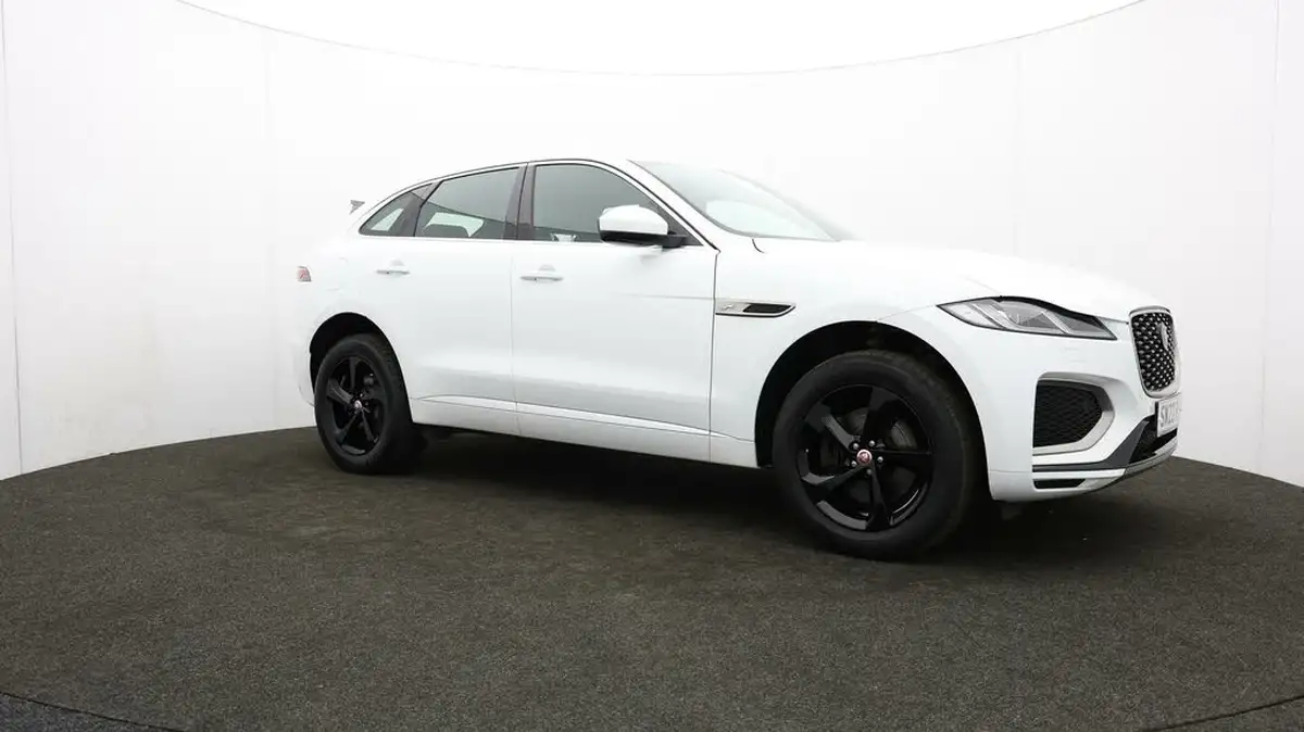 2022-jaguar-f-pace-20-d200-r-dynamic-s-big-39