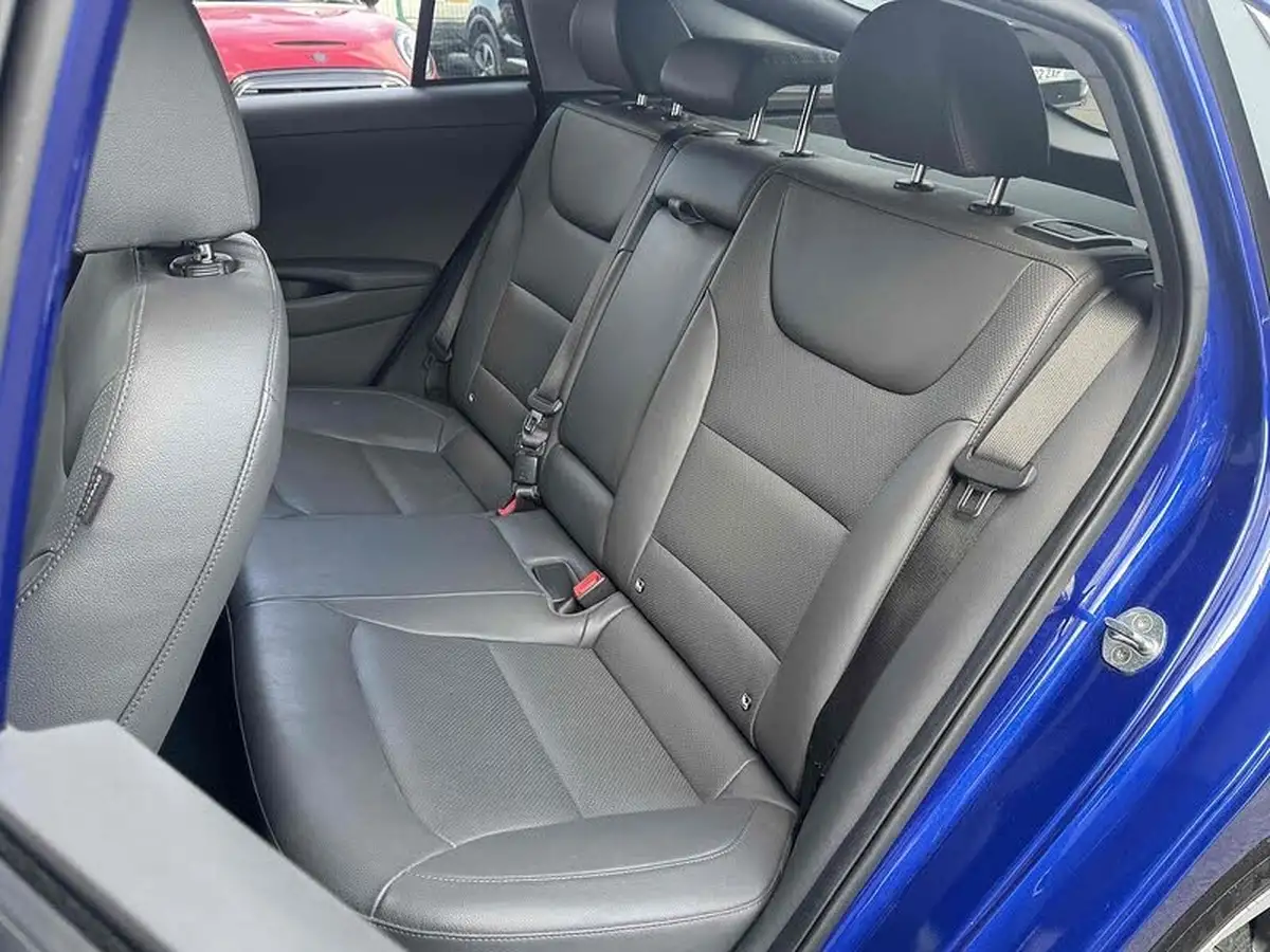 2020-hyundai-ioniq-e-premium-se-electric-100kw-big-27