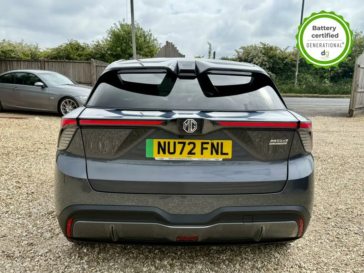 2022-mg-mg4-e-trophy-ev-big-8