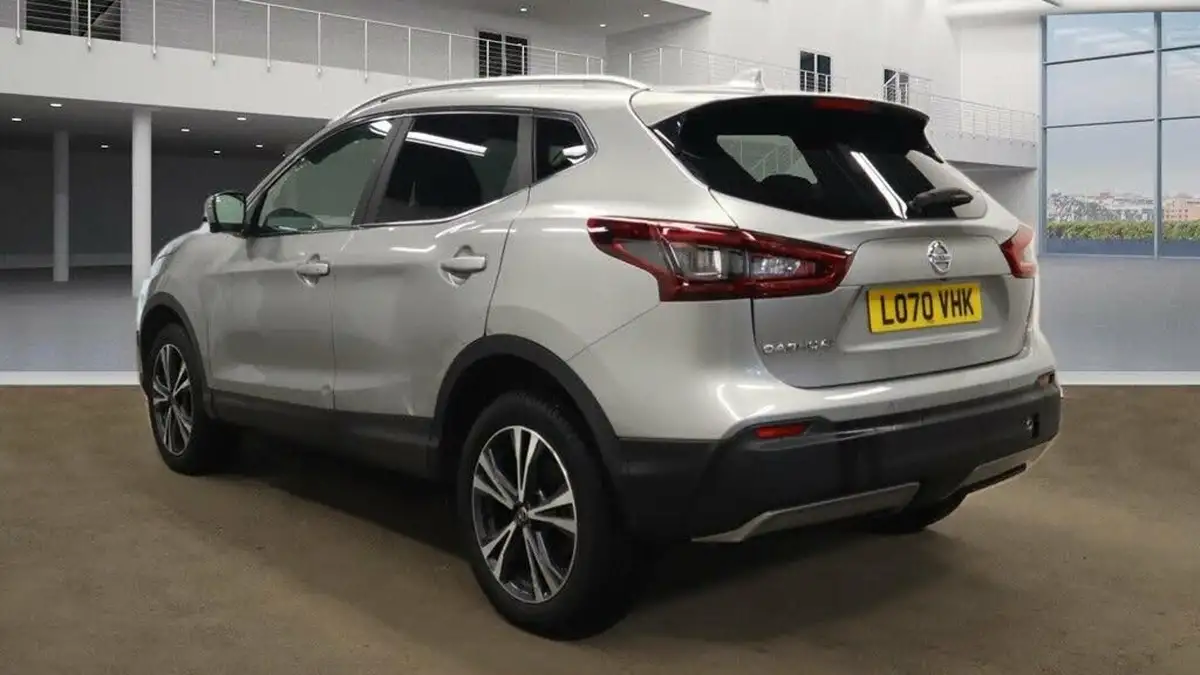2021-nissan-qashqai-13-dig-t-n-connecta-140ps-big-4