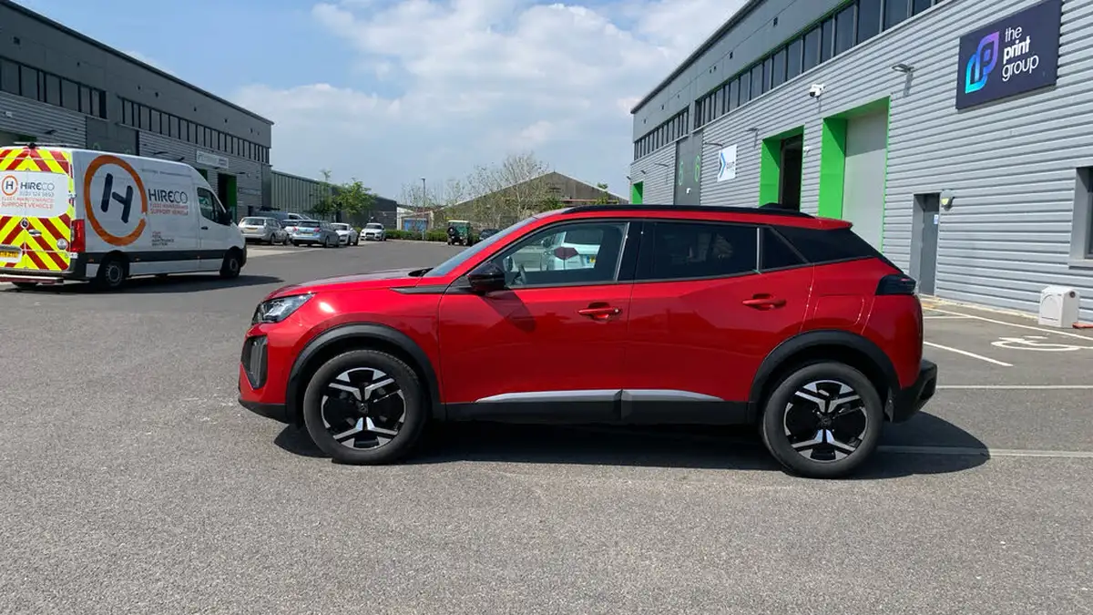 2024-peugeot-2008-suv-12-puretech-allure-130ps-eat8-big-5