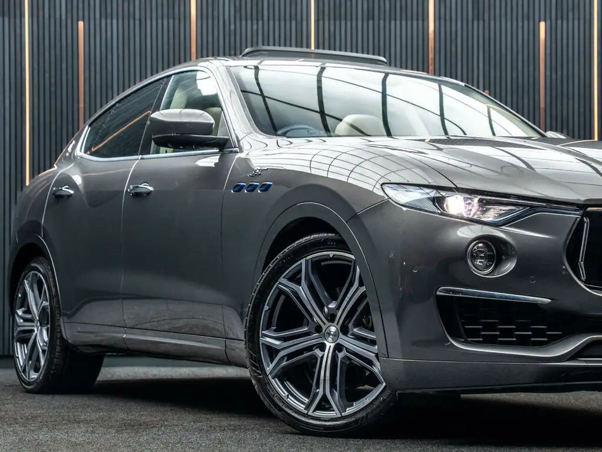 2021-maserati-levante-20-gt-big-6