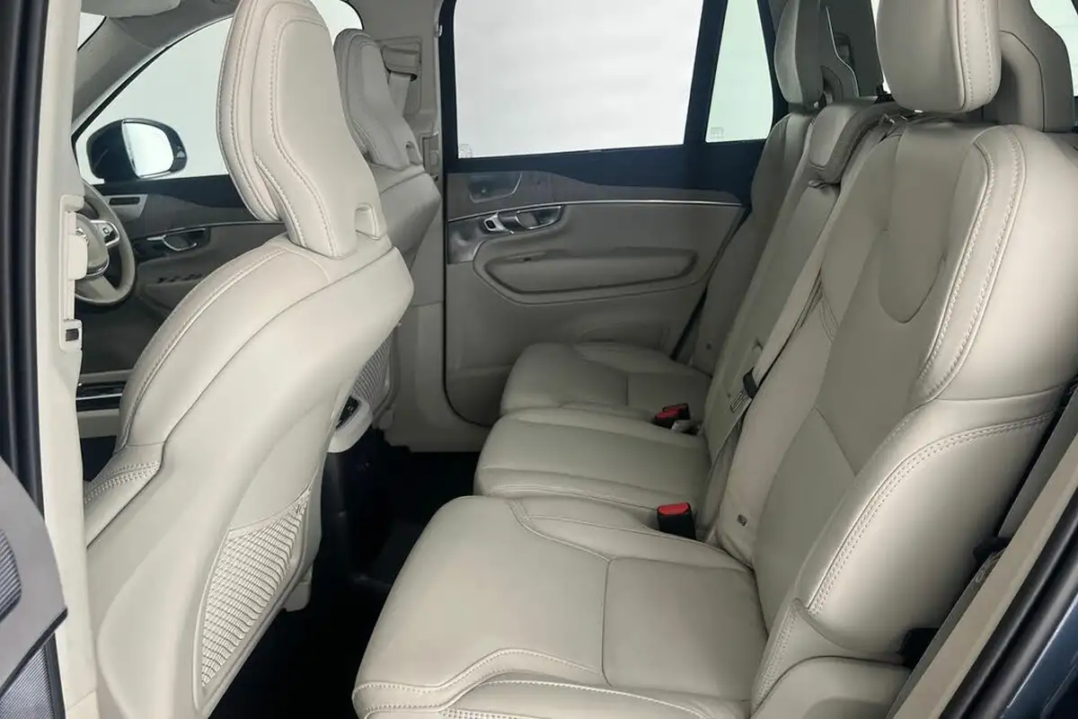 2024-volvo-xc90-20-t8-ultimate-dark-big-16