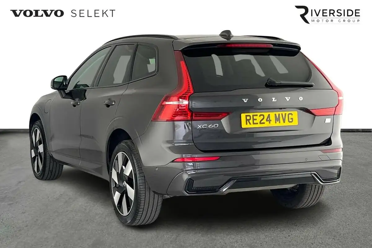 2024-volvo-xc60-20-b5-plus-big-2