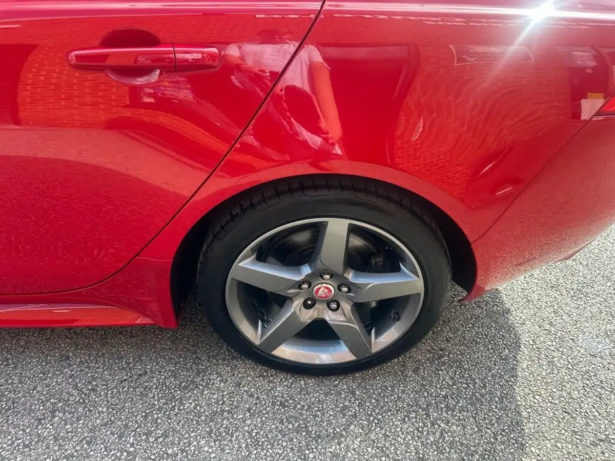 2019-jaguar-xe-20i-r-sport-200ps-big-12