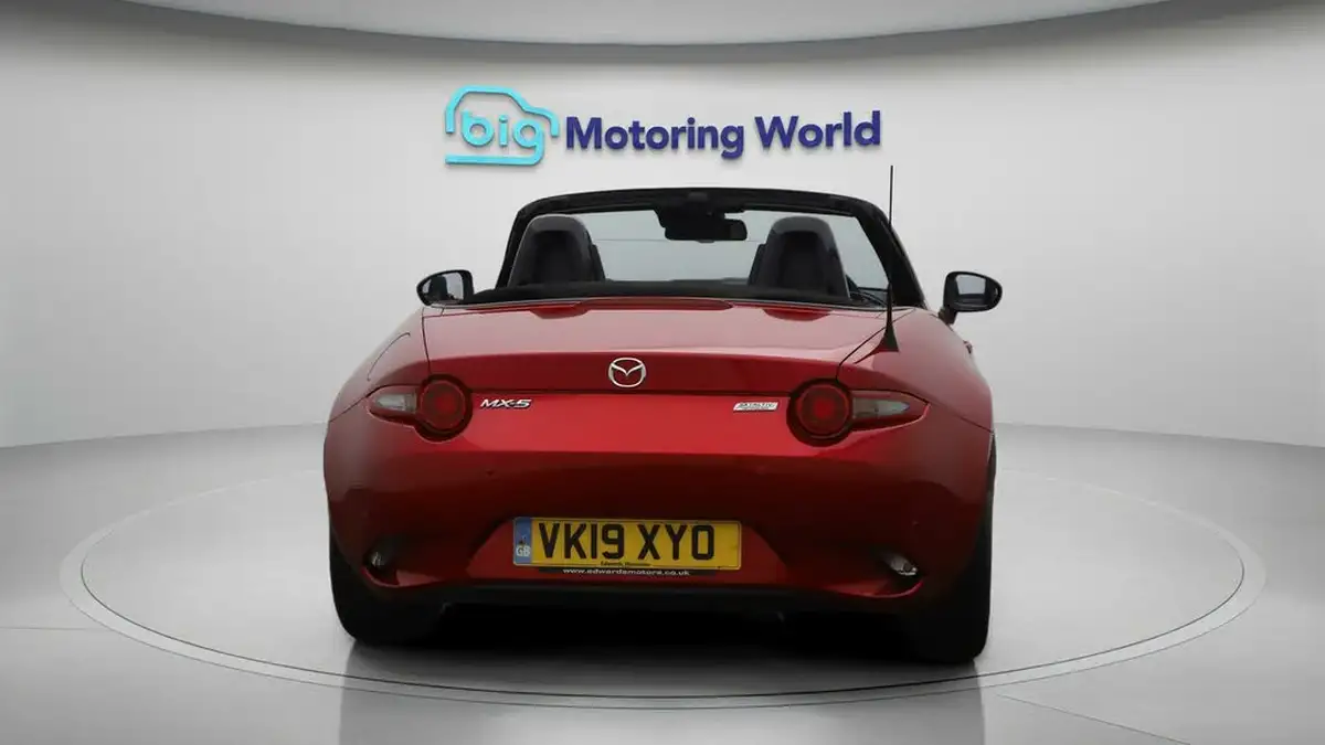 2019-mazda-mx-5-20-sport-nav-ss-convertible-big-6