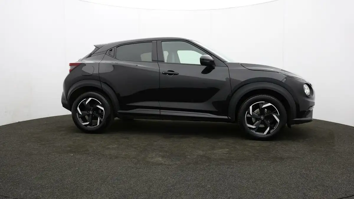 2023-nissan-juke-10-dig-t-n-connecta-dct-big-37