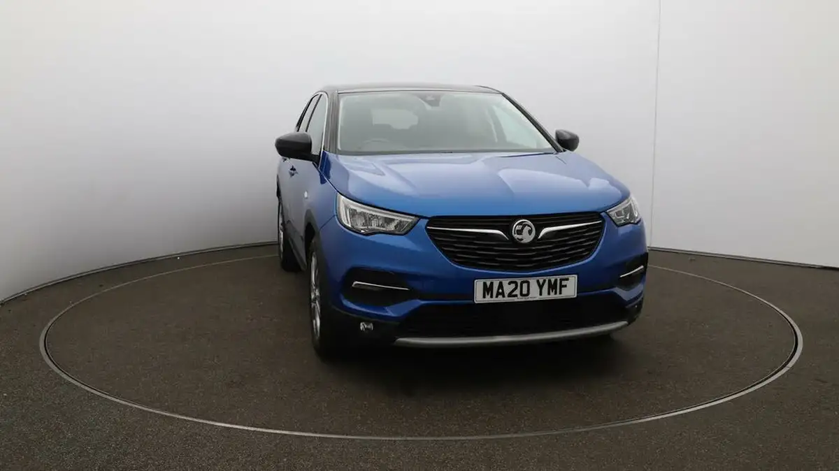 2020-vauxhall-grandland-x-12-sri-nav-big-39