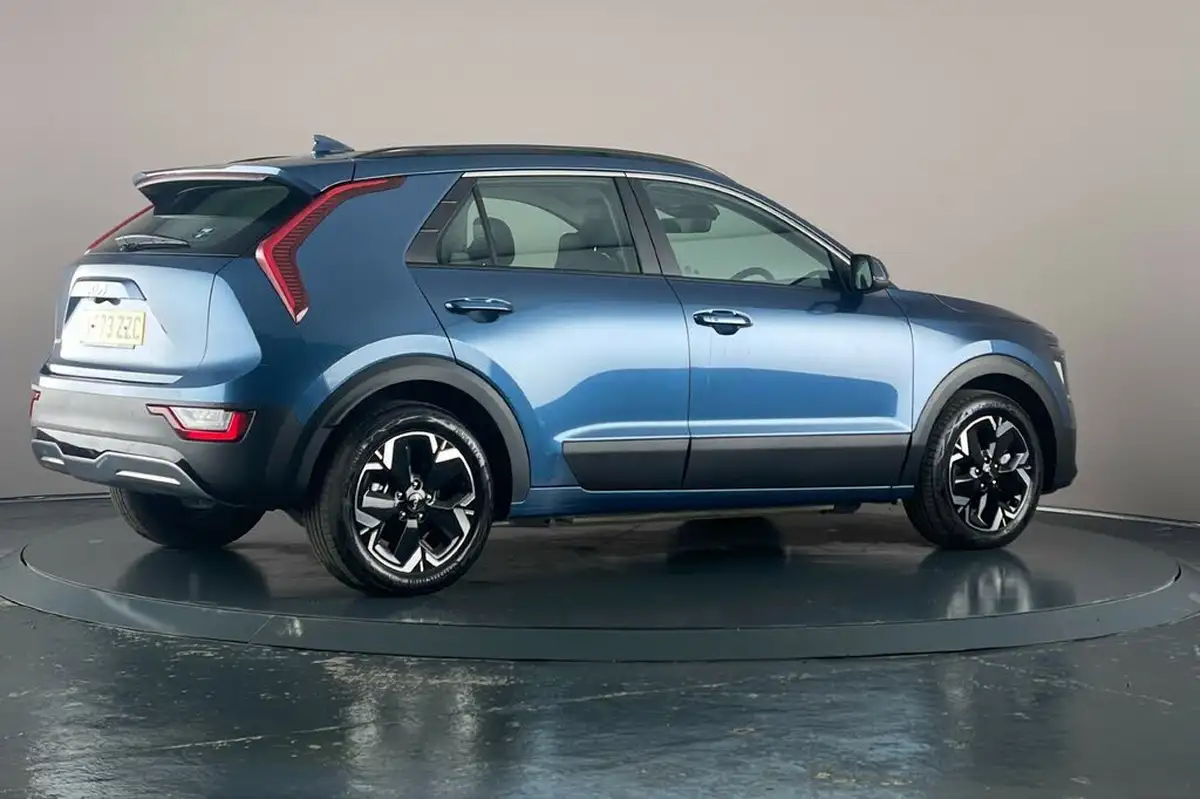 2023-kia-e-niro-ev-2-64-big-47